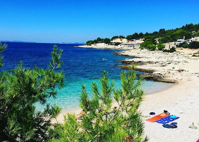 Appartement Martina 2 *